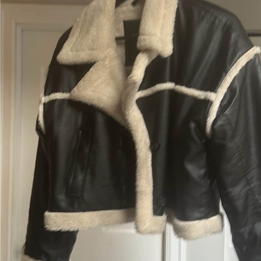 Women's Black and Cream Shearling Jacket